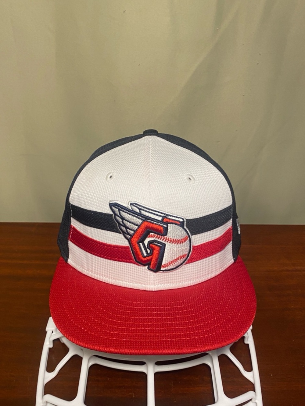 Cleveland Guardians New Era On Field 2025 Batting Practice 59Fifty Hat 7 1/4